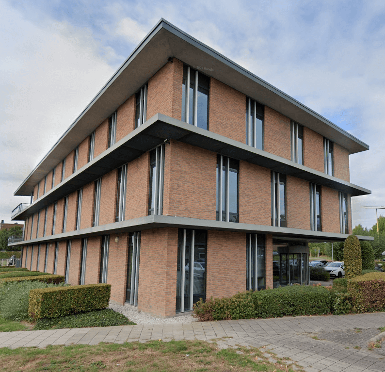 Hoofdkantoor ExamenOverzicht Hoofdkantoor ExamenOverzicht